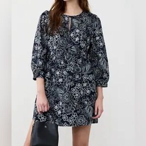 Banana Republic Navy and White Floral Dress NWT